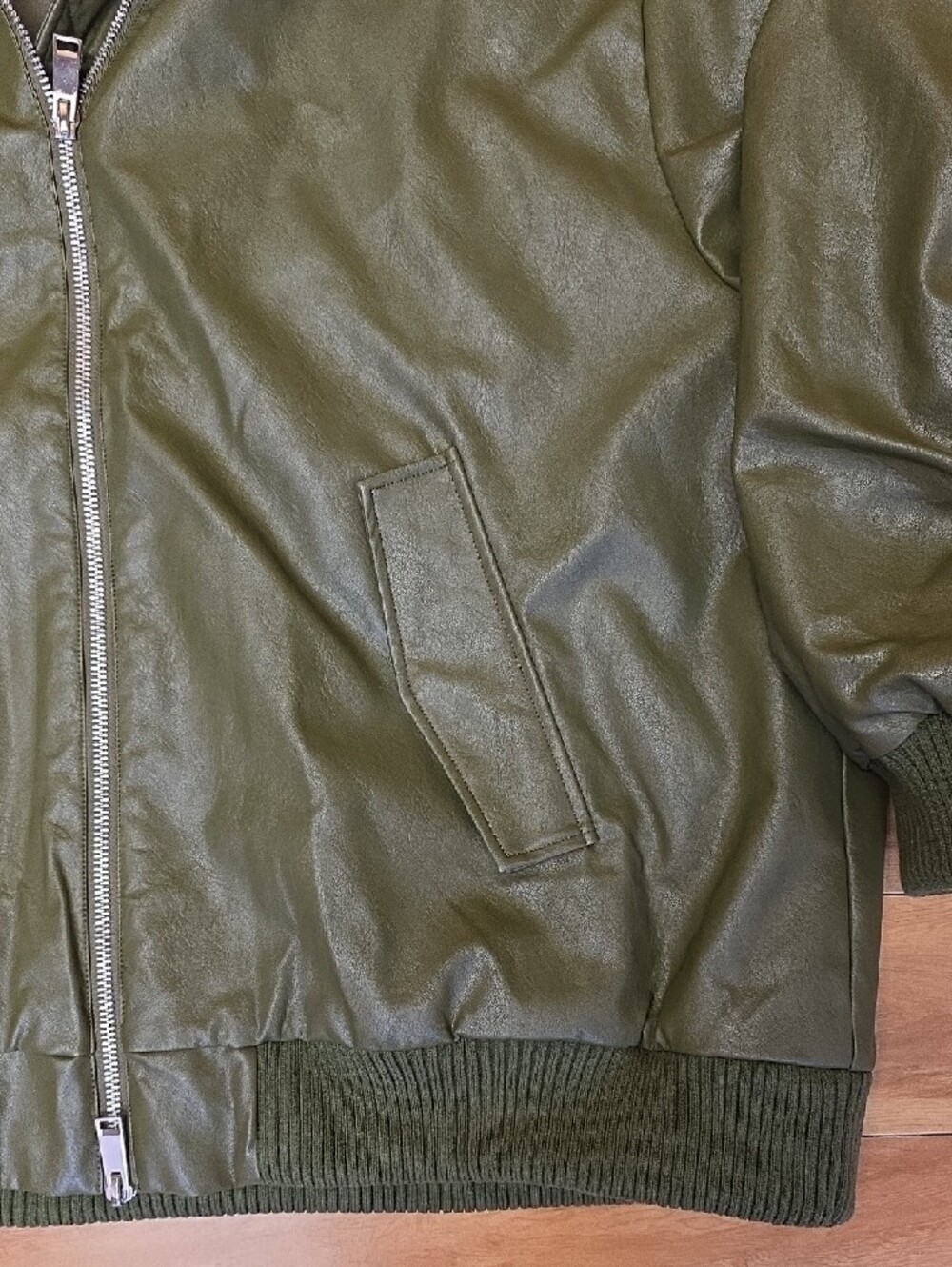 Ashley Graham Faux Leather Bomber Moto Jacket Fur Collar Olive Size 3X NEW - Picture 6 of 16